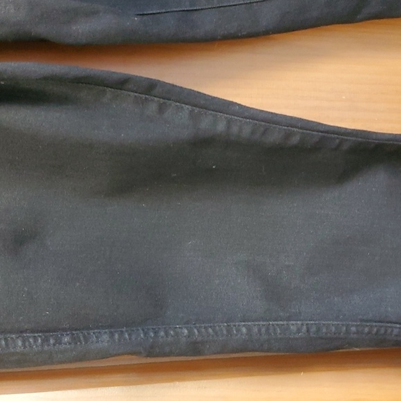 H & M black jeans, size 4, skinny. Good used condition. Dress up or down. - Picture 3 of 8